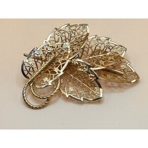 Vtg. Judy Lee Large Filigree Leaf Pin Statement Brooch